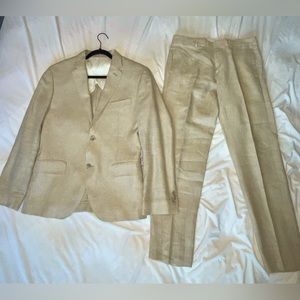 Club Monaco Tan Linen Suit
